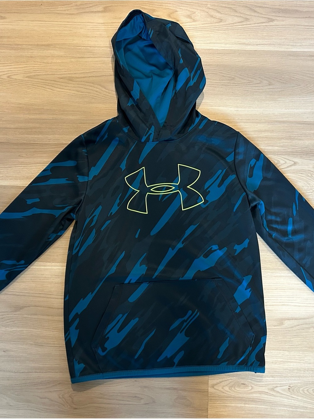 Under Armour Youth Black & Blue Camo Logo Hoodie
